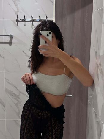 Full leaked Manon lara private photo