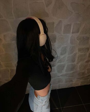 Full leaked Manon lara private photo