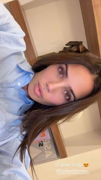 Full leaked Manon marsault private photo