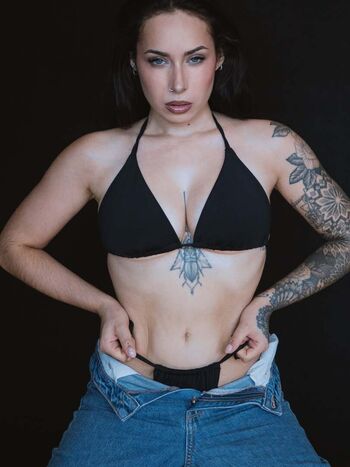 Full leaked Manon nadolny private photo