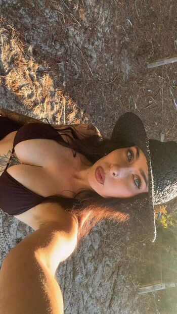 Full leaked Manon nadolny private photo