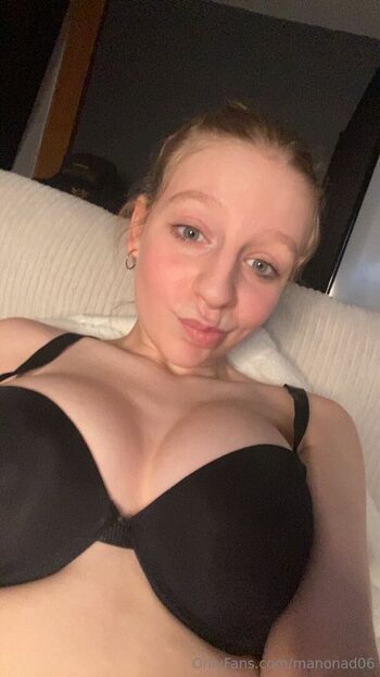 Full leaked Manonad private photo