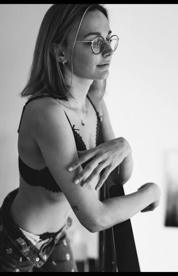Manonkatseyex