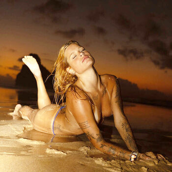 Full leaked Manuela conter page private photo