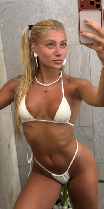 Full leaked Manuela vagueiro private photo