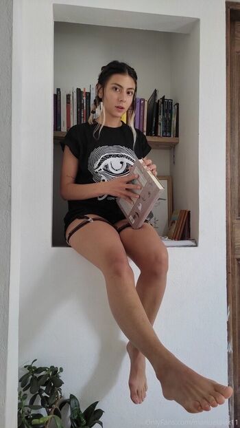 Full leaked Manuela velez private photo