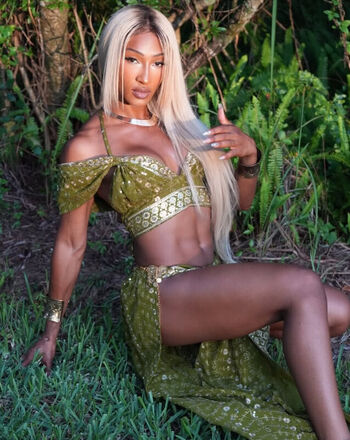 Full leaked Mara sade private photo