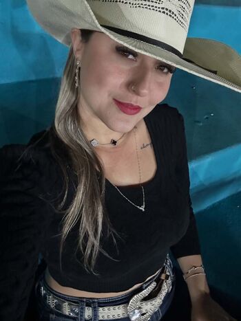 Full leaked Maraisa camilo private photo