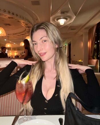 Full leaked Maralin  page private photo