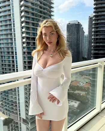 Full leaked Maralin private photo