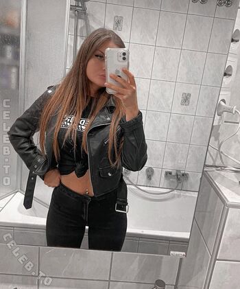 Full leaked Marcia suchy page private photo