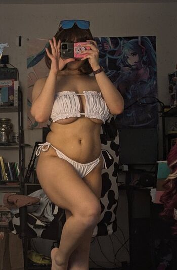 Full leaked Marciemoomoo private photo