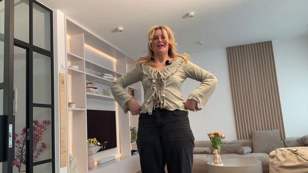 Full leaked Maren wolf private photo