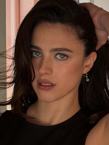 Full leaked Margaret qualley page private photo