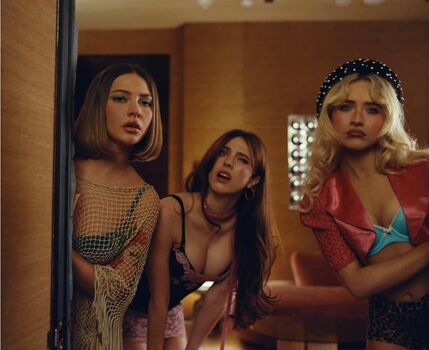 Full leaked Margaret qualley page private photo