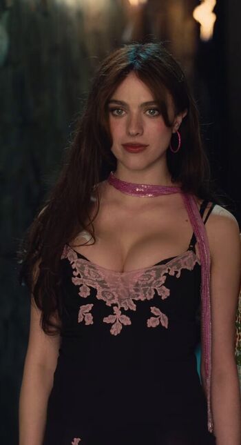 Full leaked Margaret qualley page private photo
