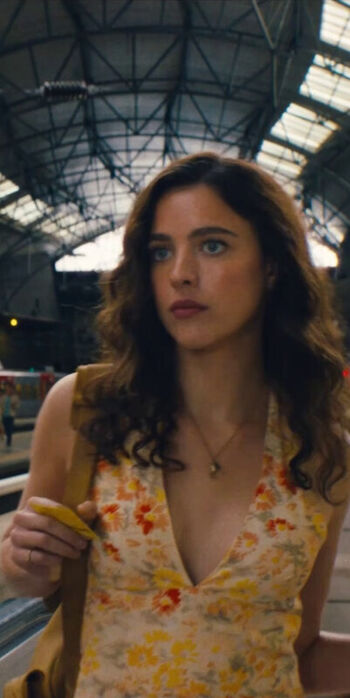 Full leaked Margaret qualley private photo