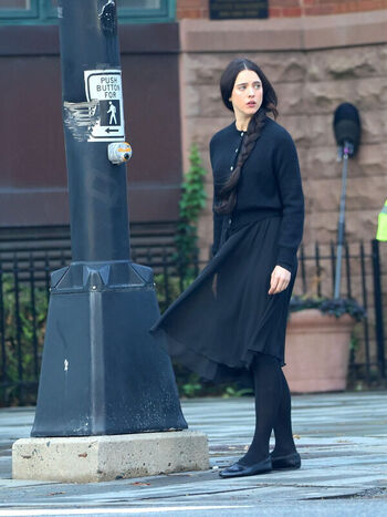 Full leaked Margaret qualley private photo