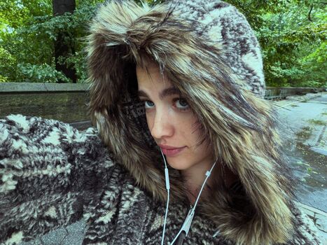 Margaret Qualley
