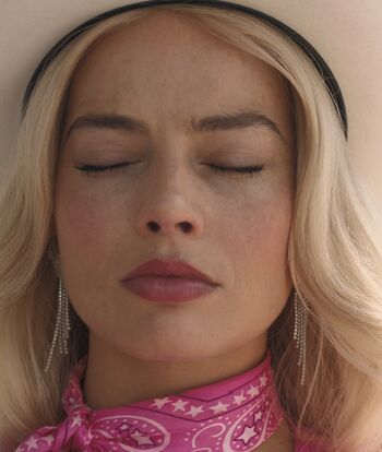 Full leaked Margot robbie private photo