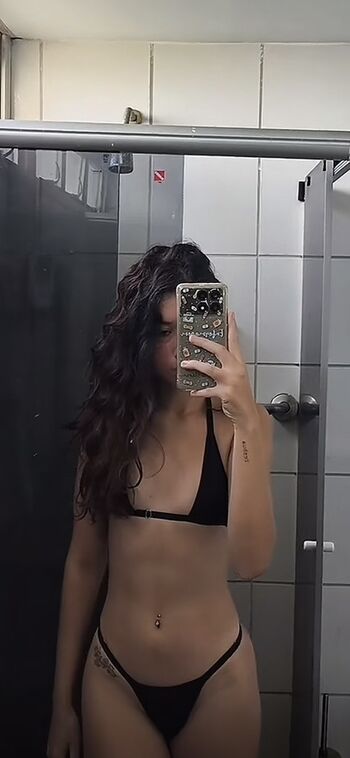 Full leaked Mari private photo
