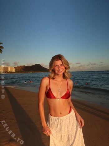 Full leaked Maria comstock private photo
