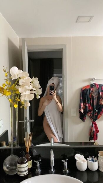 Full leaked Maria flor private photo