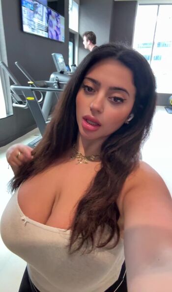 Full leaked Maria sharrad private photo