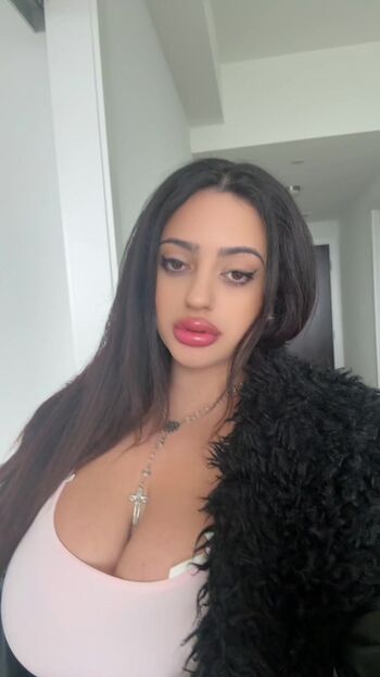 Full leaked Maria sharrad private photo