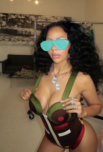Full leaked Mariah the scientist private photo