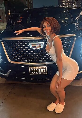Full leaked Mariah the scientist private photo