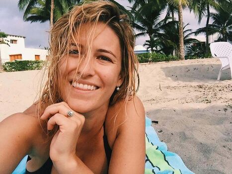 Full leaked Mariah witt private photo