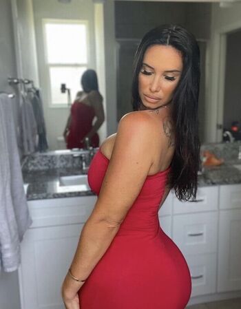 Full leaked Mariahhbrianne page private photo