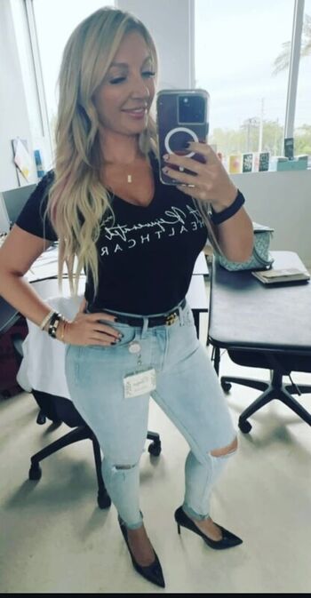 Full leaked Mariahhbrianne page private photo