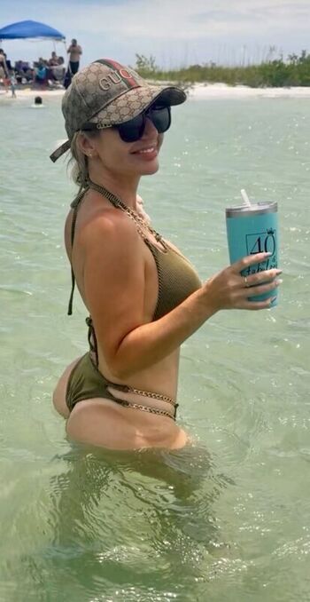 Full leaked Mariahhbrianne private photo