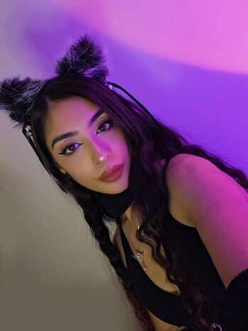 Full leaked Mariam meow private photo