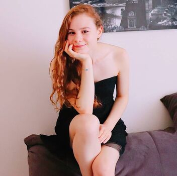 Full leaked Marie cornillon page private photo