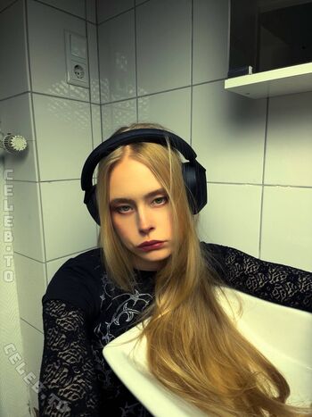 Full leaked Marieejoan private photo