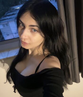 Full leaked Mariemoone private photo