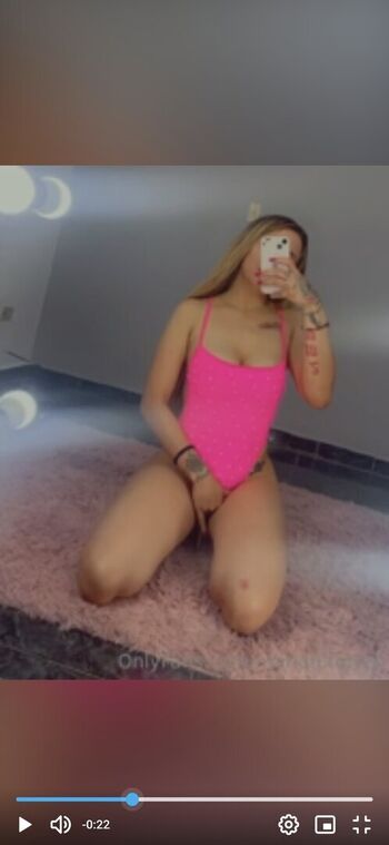 Full leaked Mariianats private photo