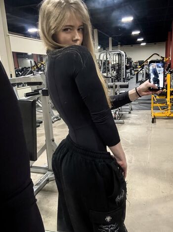 Full leaked Marilynamberr private photo