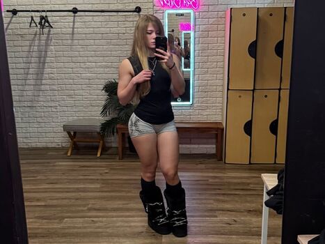 Full leaked Marilynamberr private photo