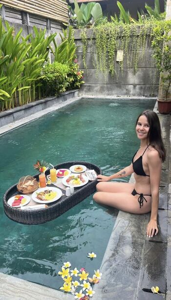 Full leaked Marina kaye private photo
