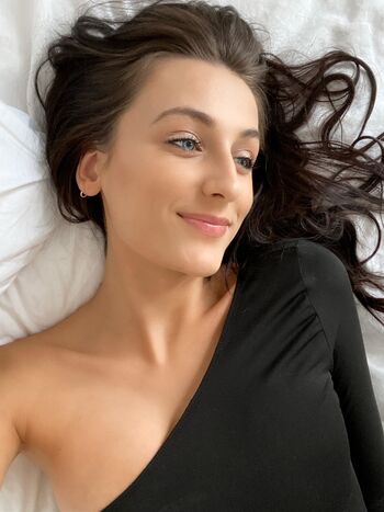 Full leaked Marinelbars private photo