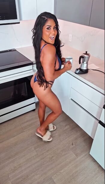 Full leaked Maripily private photo