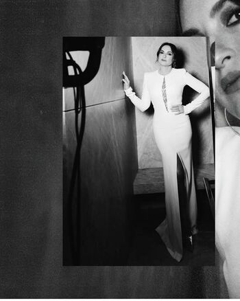 Full leaked Mariska hargitay private photo