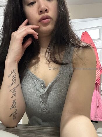Full leaked Marissapeach private photo