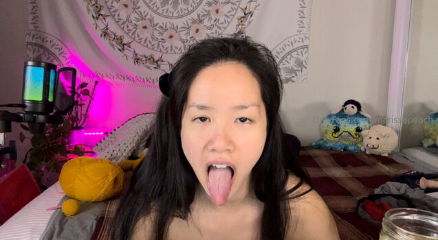Full leaked Marissapeach private photo