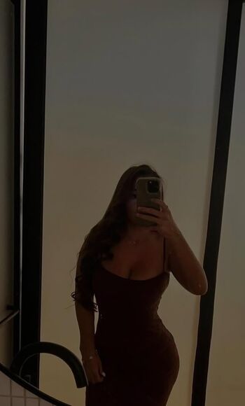Full leaked Marjola private photo