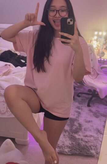 Full leaked Marsheybunni private photo
